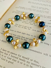 Load image into Gallery viewer, Bella Bracelets