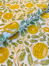 Load image into Gallery viewer, Fancy Gift Wrap