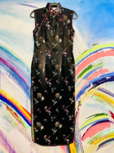 Load image into Gallery viewer, Vintage Clothing