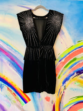 Load image into Gallery viewer, Vintage Clothing