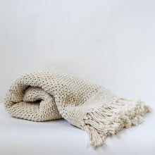 Load image into Gallery viewer, Knitted Cream Cotton Throw
