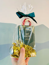 Load image into Gallery viewer, Grab Bundles
